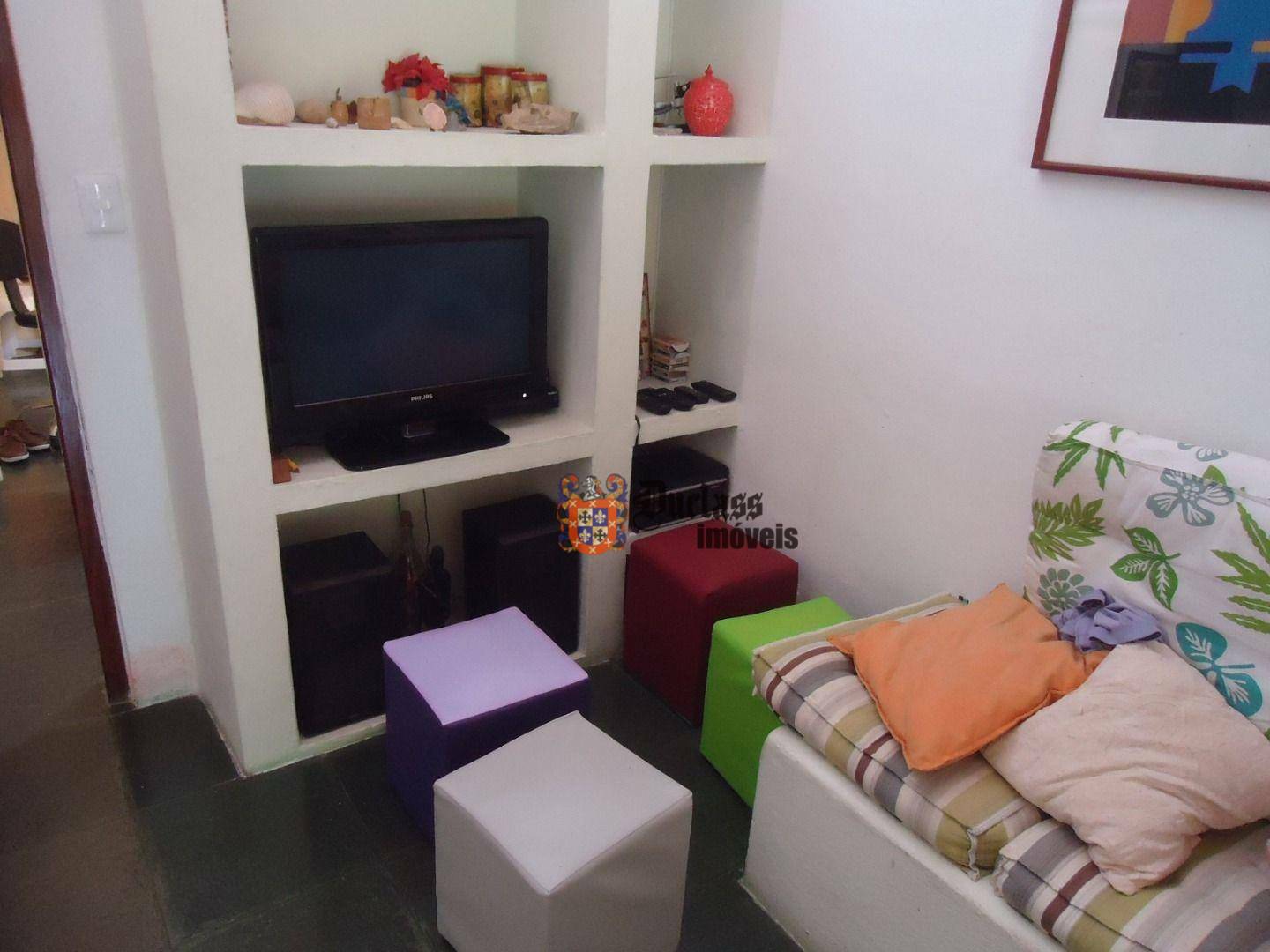 Casa à venda com 4 quartos, 180m² - Foto 26