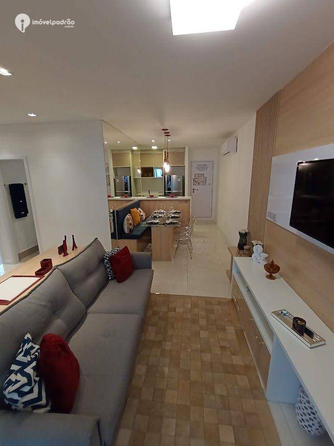 Apartamento à venda com 2 quartos, 53m² - Foto 1