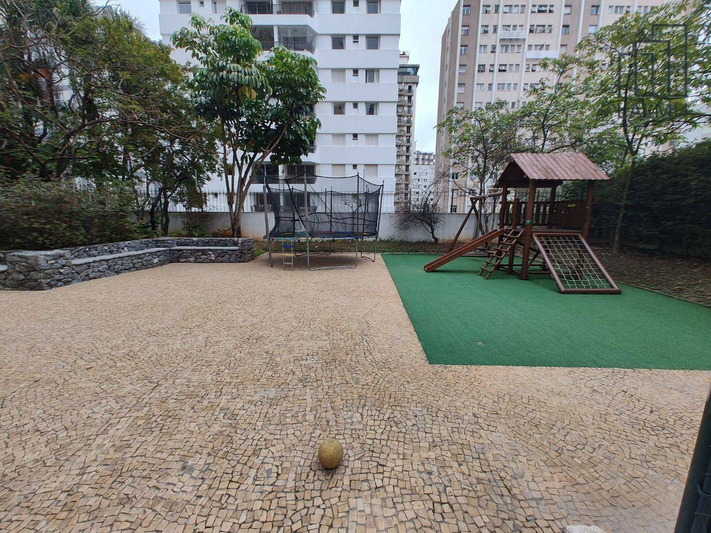 Apartamento para alugar com 2 quartos, 201m² - Foto 32