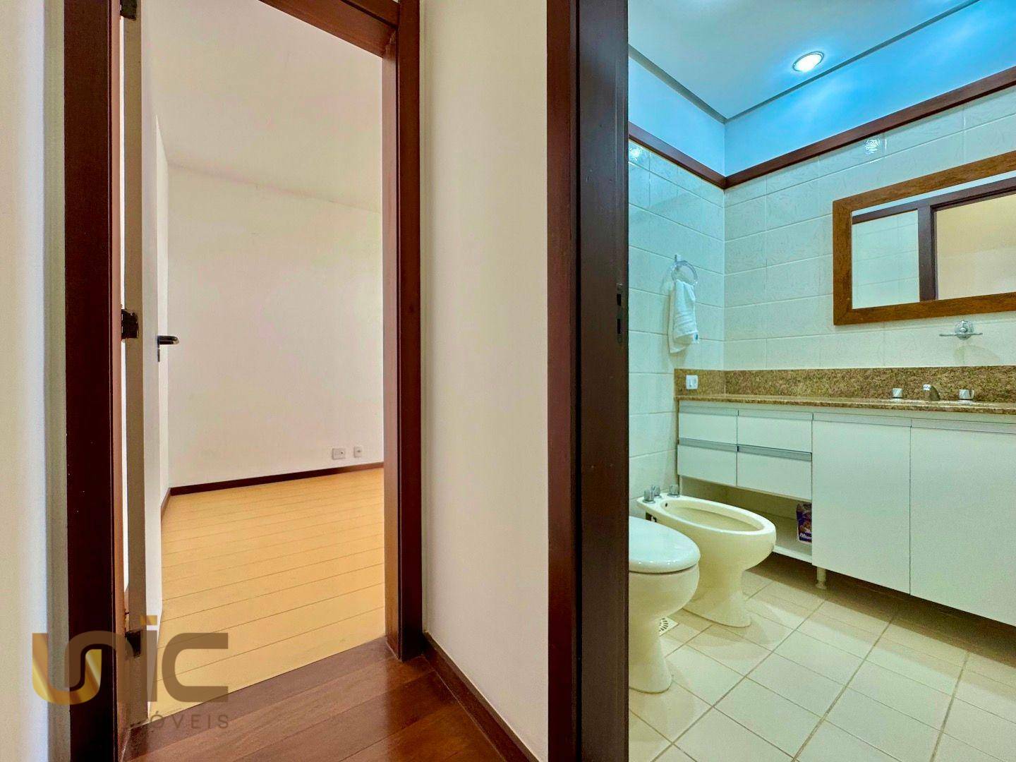 Apartamento à venda com 3 quartos, 140m² - Foto 23