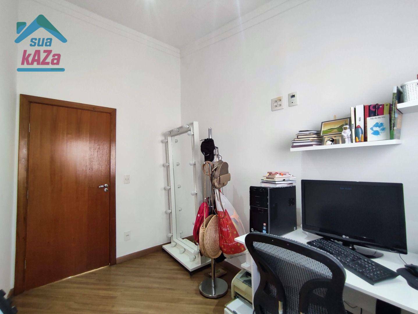 Sobrado à venda com 3 quartos, 300m² - Foto 27