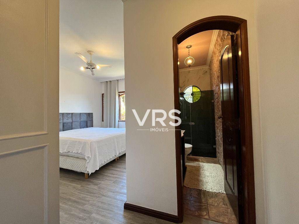 Casa à venda com 6 quartos, 503m² - Foto 97