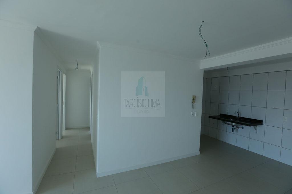 Apartamento à venda com 3 quartos, 80m² - Foto 6