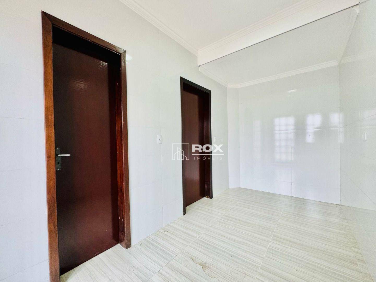 Casa à venda com 5 quartos, 350m² - Foto 19