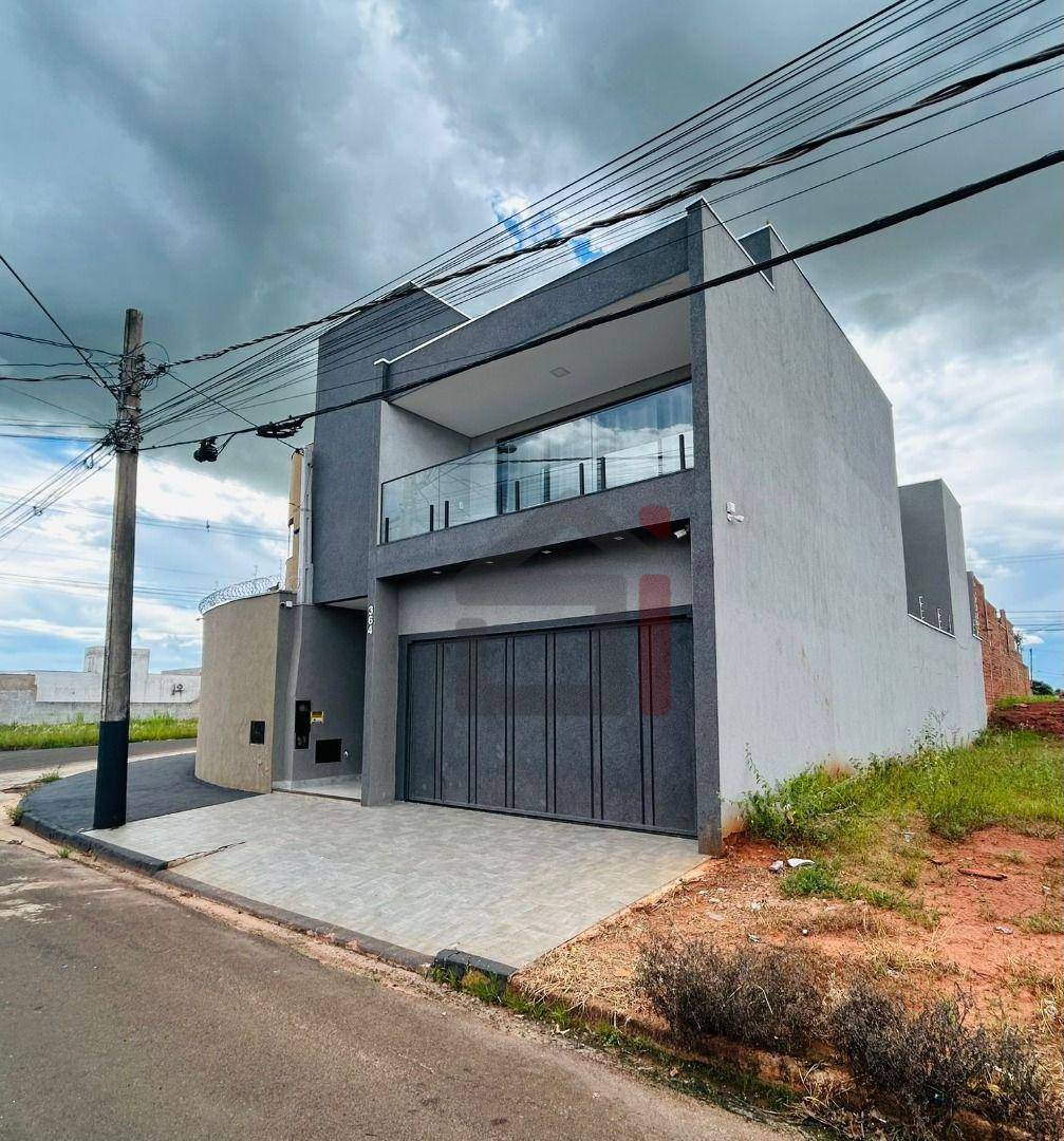 Casa, 3 quartos, 260 m² - Foto 2