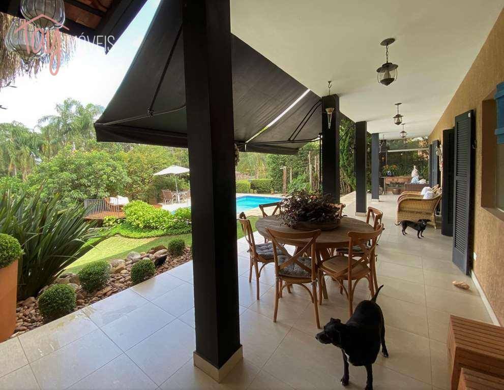 Casa à venda com 3 quartos, 334m² - Foto 19