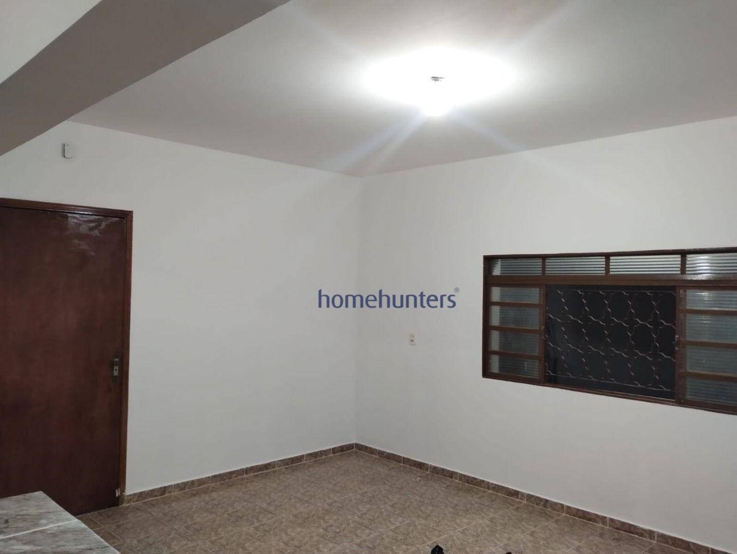 Casa para alugar com 3 quartos, 200m² - Foto 16