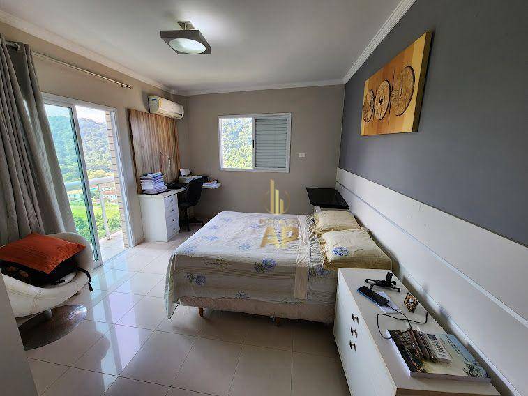 Cobertura à venda e aluguel com 3 quartos, 323m² - Foto 9