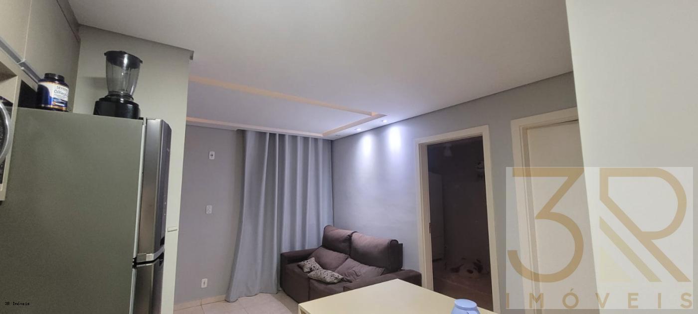 Apartamento à venda com 2 quartos, 45m² - Foto 5