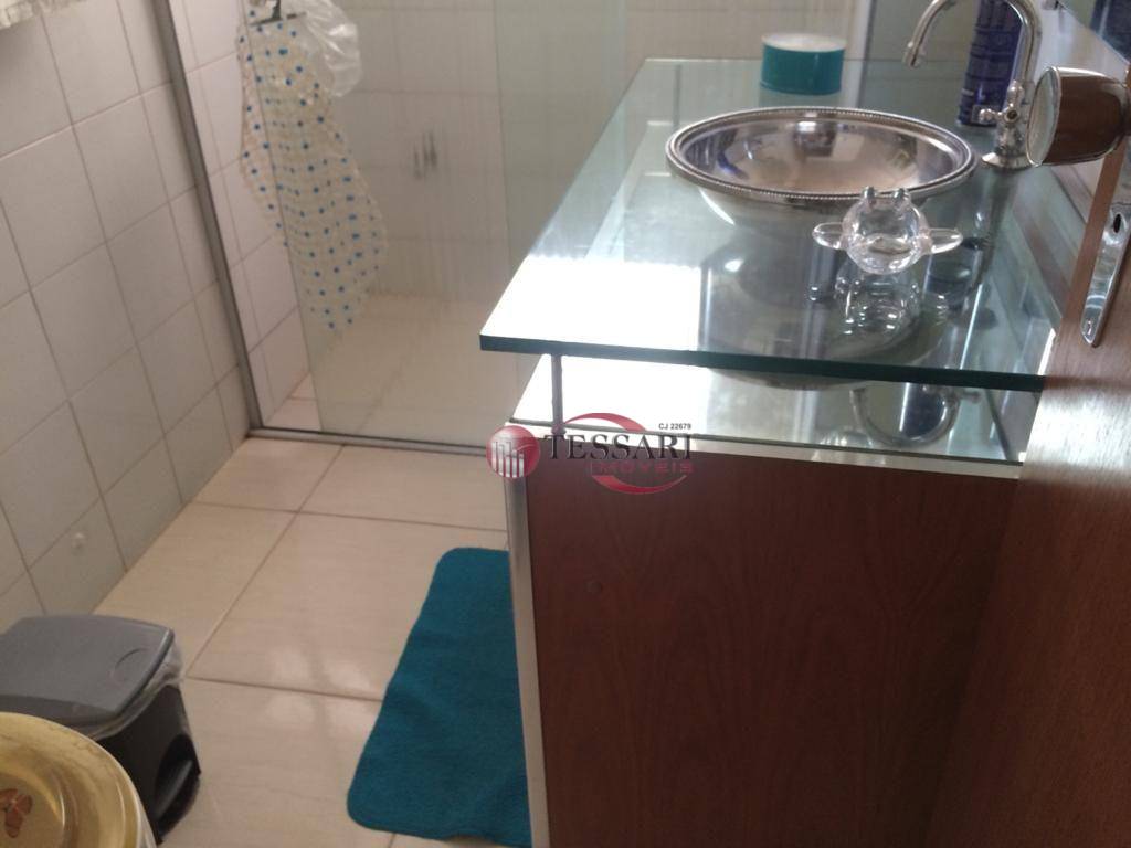 Apartamento à venda com 2 quartos, 80m² - Foto 13