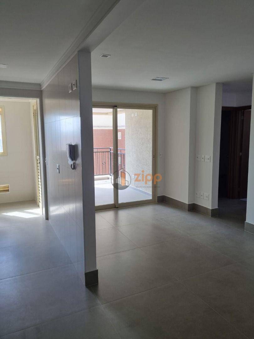 Apartamento para alugar com 2 quartos, 74m² - Foto 8
