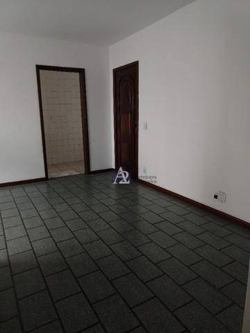 Apartamento à venda com 2 quartos, 58m² - Foto 13