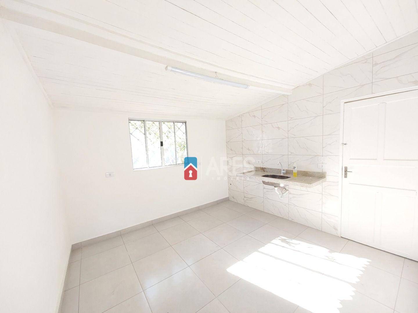 Casa à venda com 3 quartos, 95m² - Foto 9