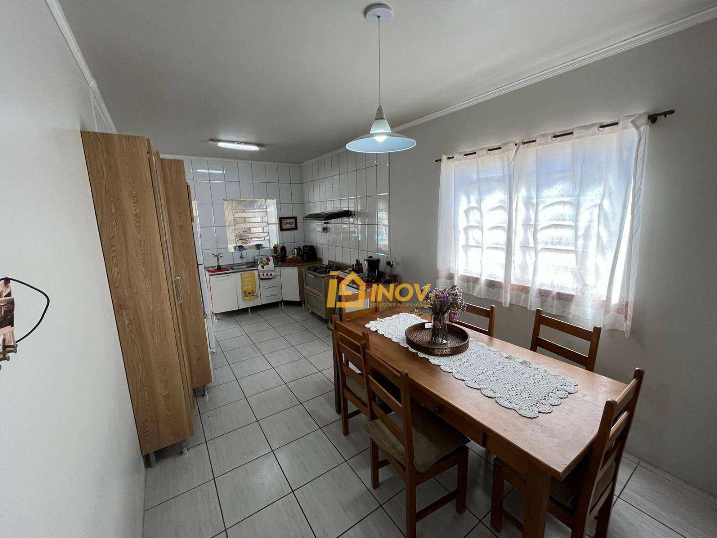 Casa à venda com 3 quartos, 188m² - Foto 15