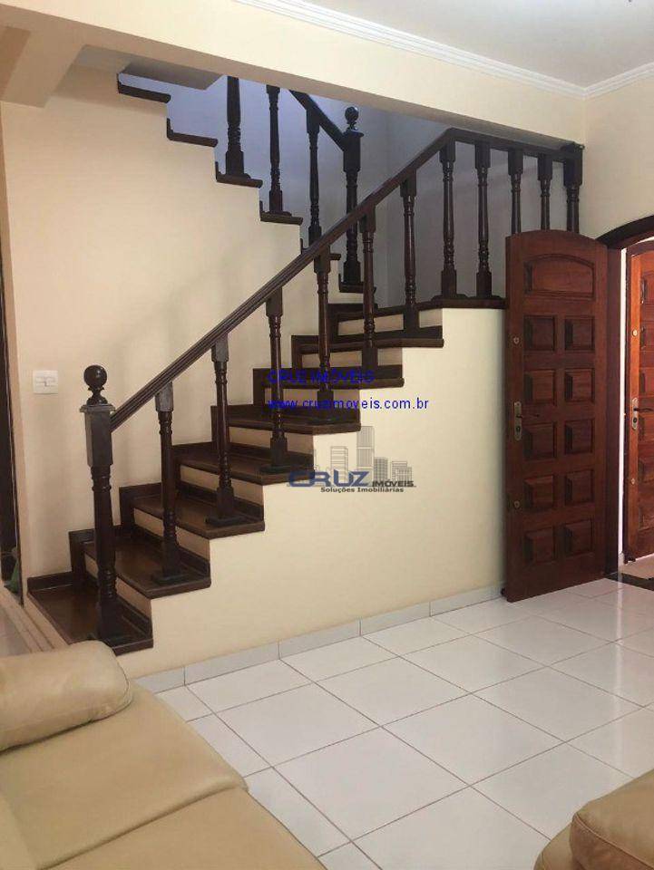 Casa à venda com 3 quartos, 239m² - Foto 4