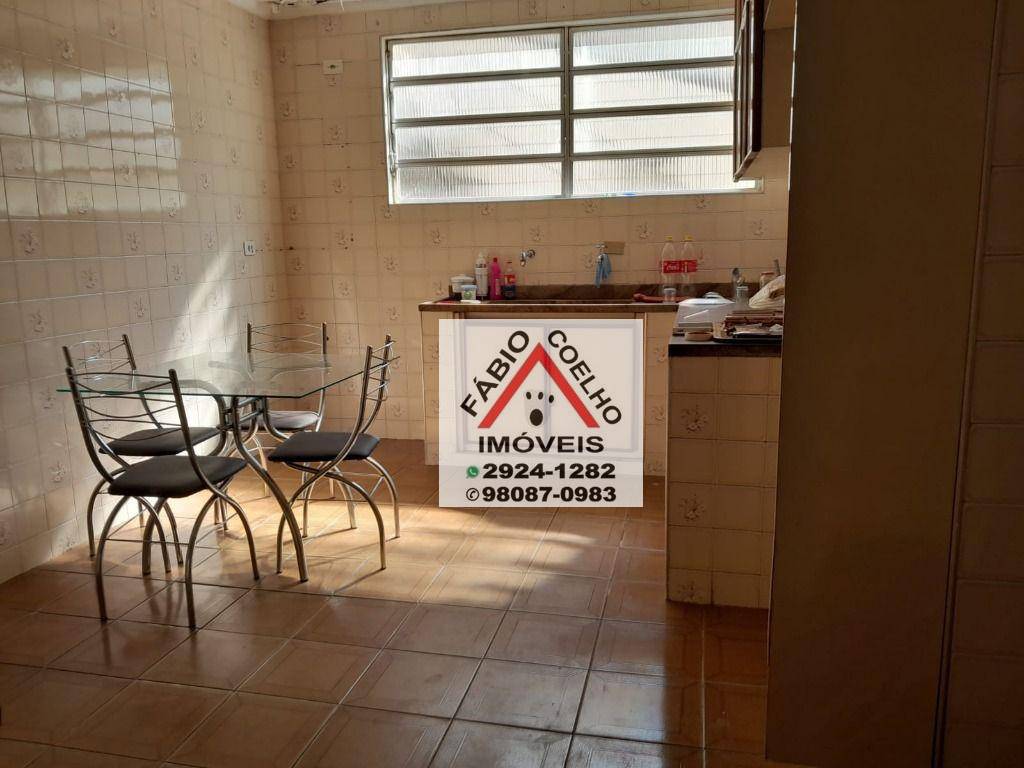 Sobrado à venda com 3 quartos, 136m² - Foto 2