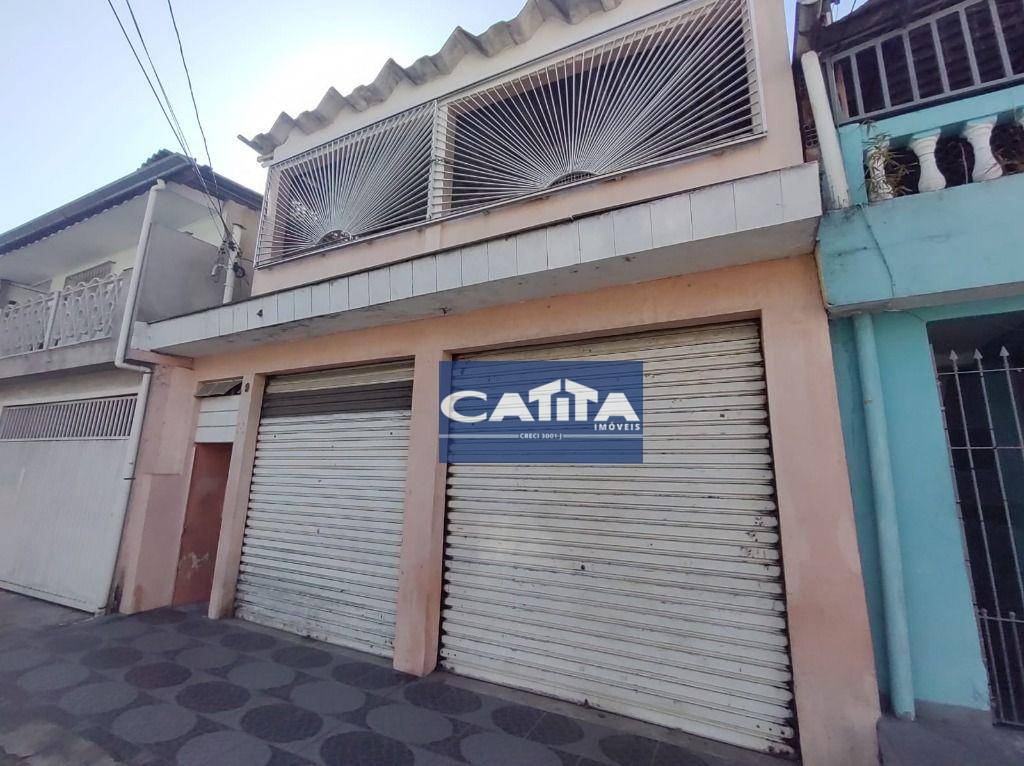 Sobrado à venda com 4 quartos, 200m² - Foto 2