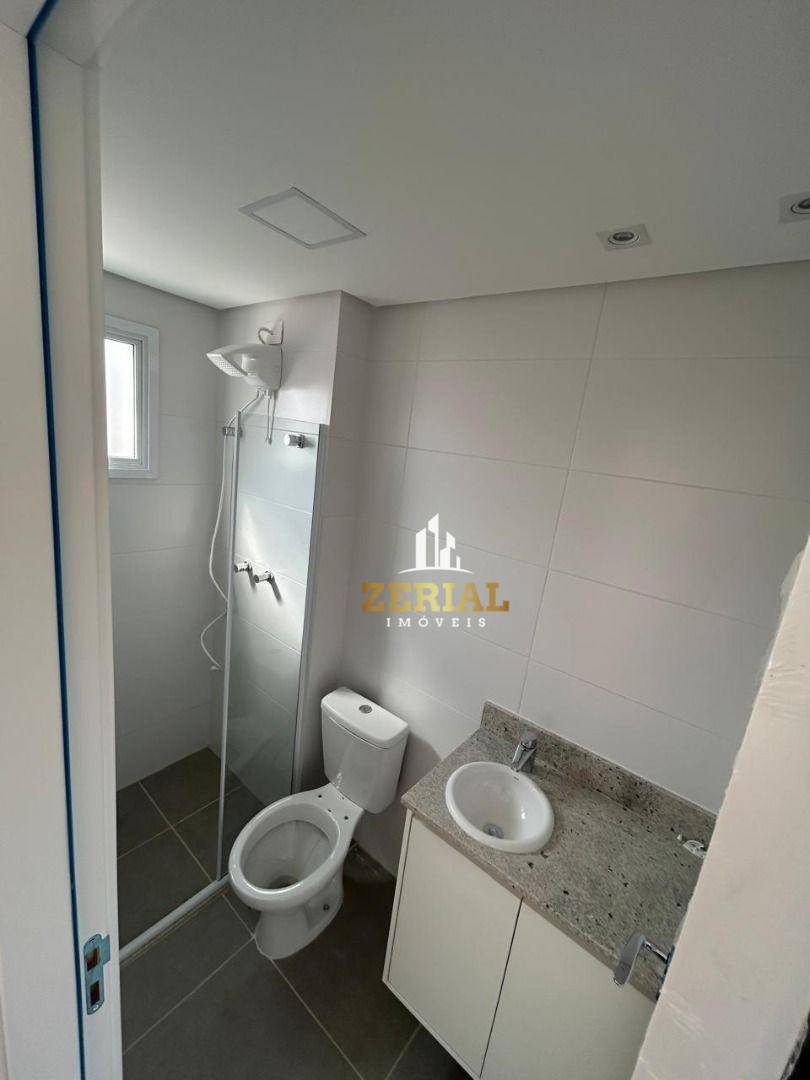 Apartamento para alugar com 2 quartos, 68m² - Foto 14