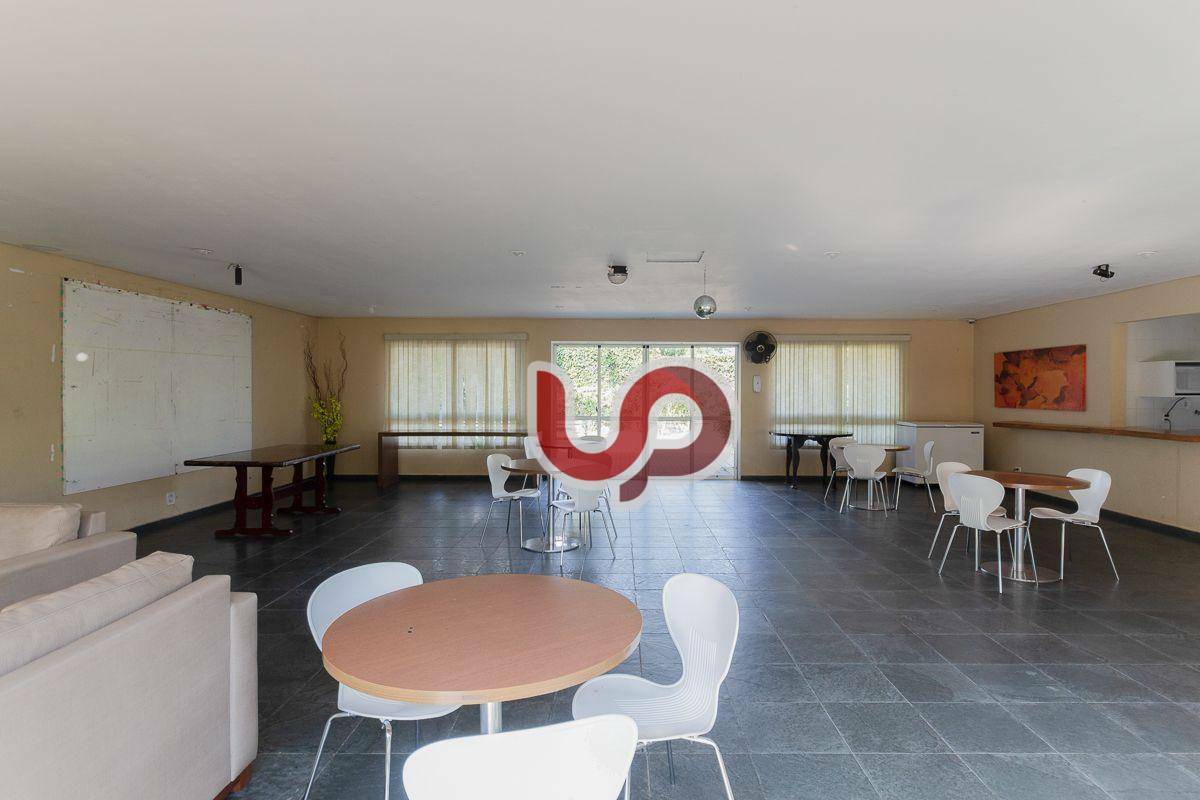 Apartamento à venda com 2 quartos, 61m² - Foto 21