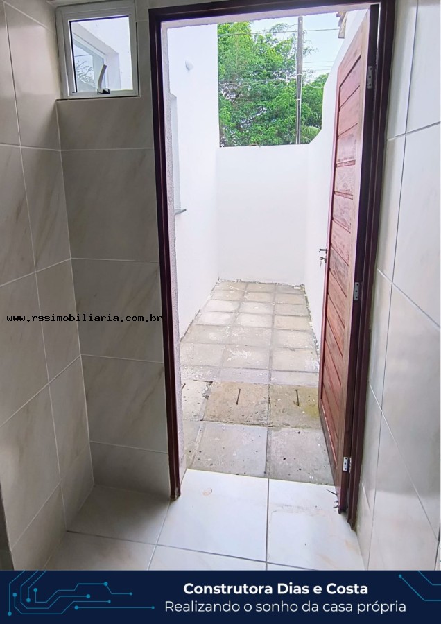 Casa à venda com 2 quartos, 50m² - Foto 8