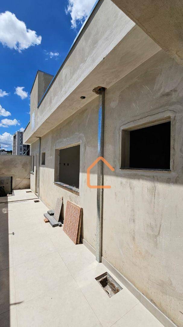 Casa à venda com 3 quartos, 157m² - Foto 18