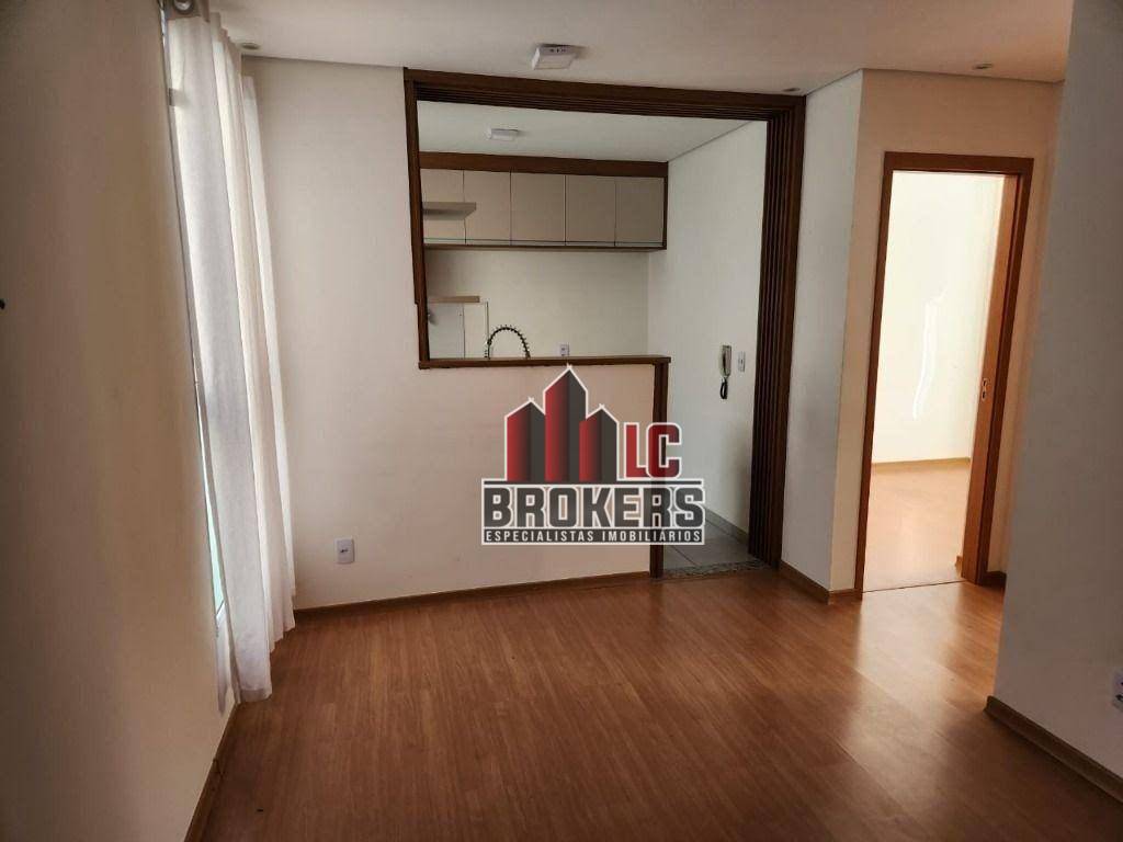 Apartamento à venda com 2 quartos, 43m² - Foto 1