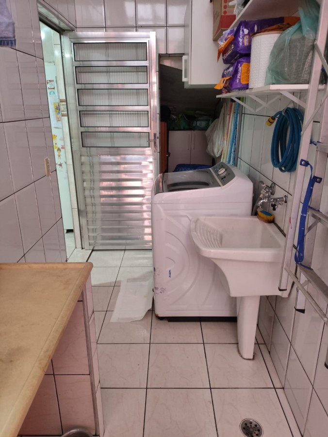 Apartamento à venda com 3 quartos, 100m² - Foto 3