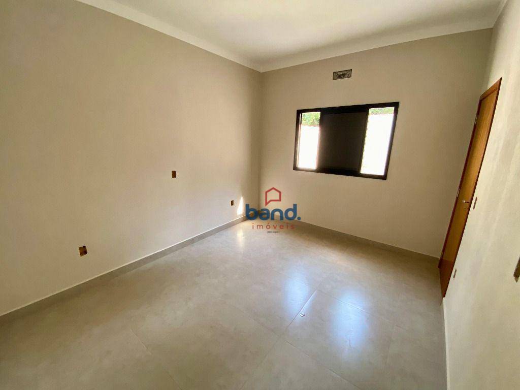 Casa à venda com 3 quartos, 210m² - Foto 14