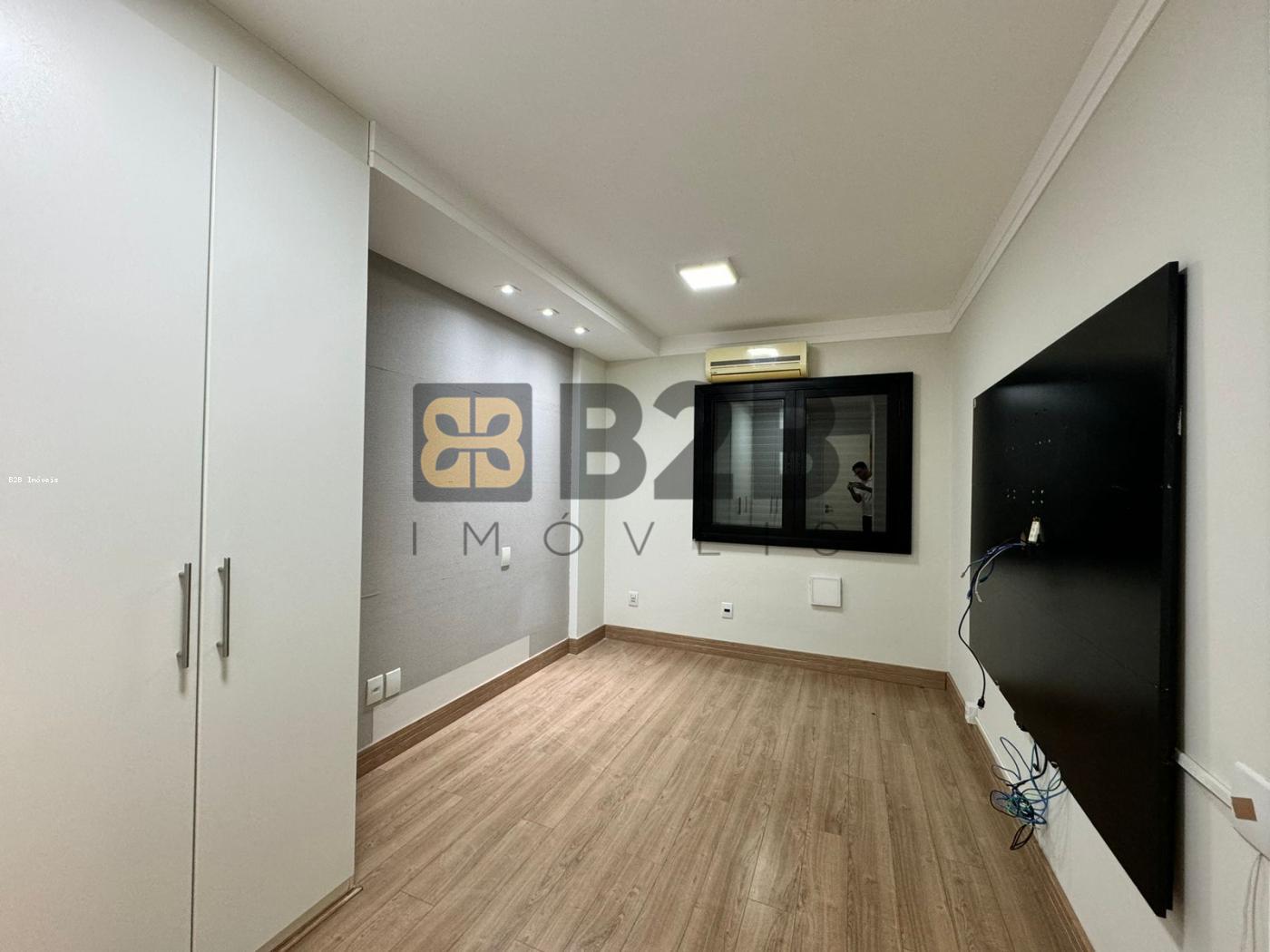 Apartamento à venda com 3 quartos, 107m² - Foto 6