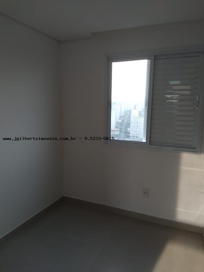 Apartamento à venda com 3 quartos, 98m² - Foto 30