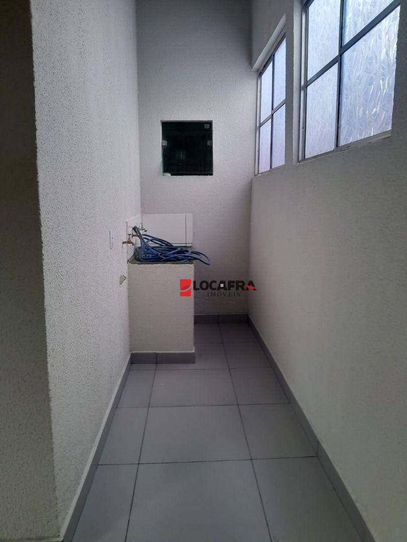 Casa à venda com 3 quartos, 160m² - Foto 17