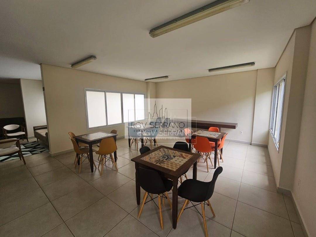 Apartamento para alugar com 3 quartos, 82m² - Foto 4