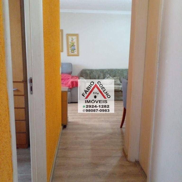 Apartamento à venda com 3 quartos, 75m² - Foto 11