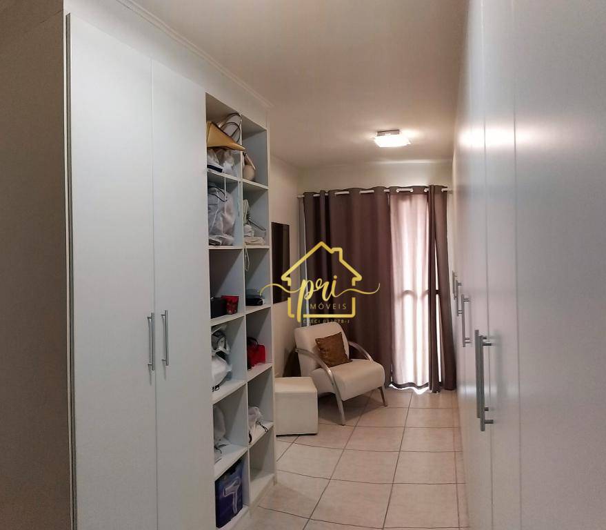 Casa de Condomínio à venda com 4 quartos, 300m² - Foto 32