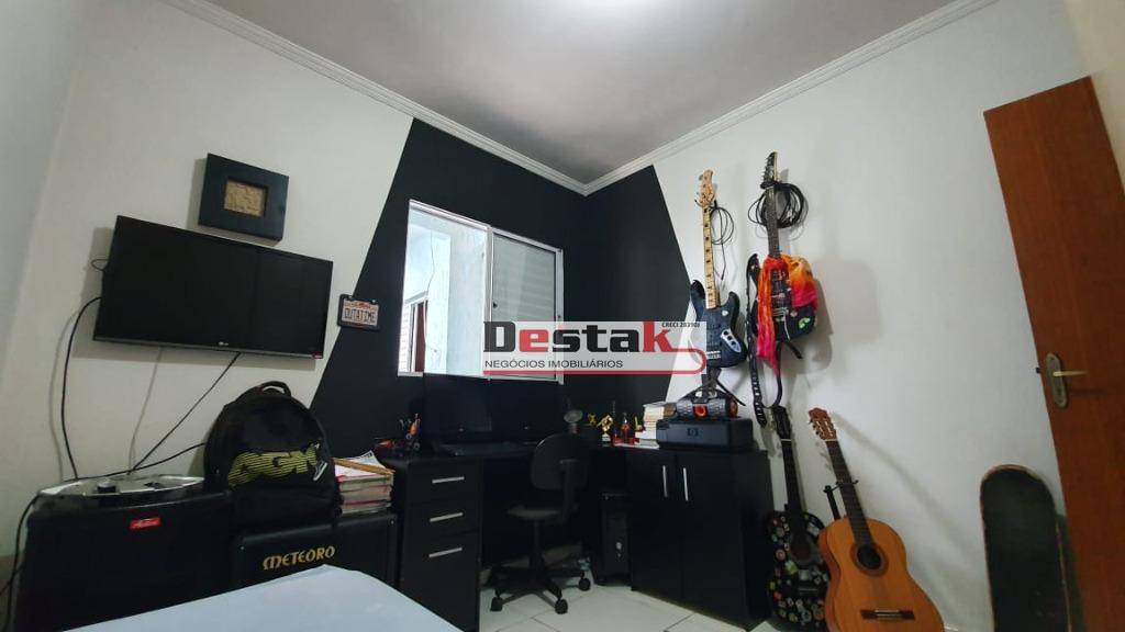 Casa à venda com 3 quartos, 180m² - Foto 3