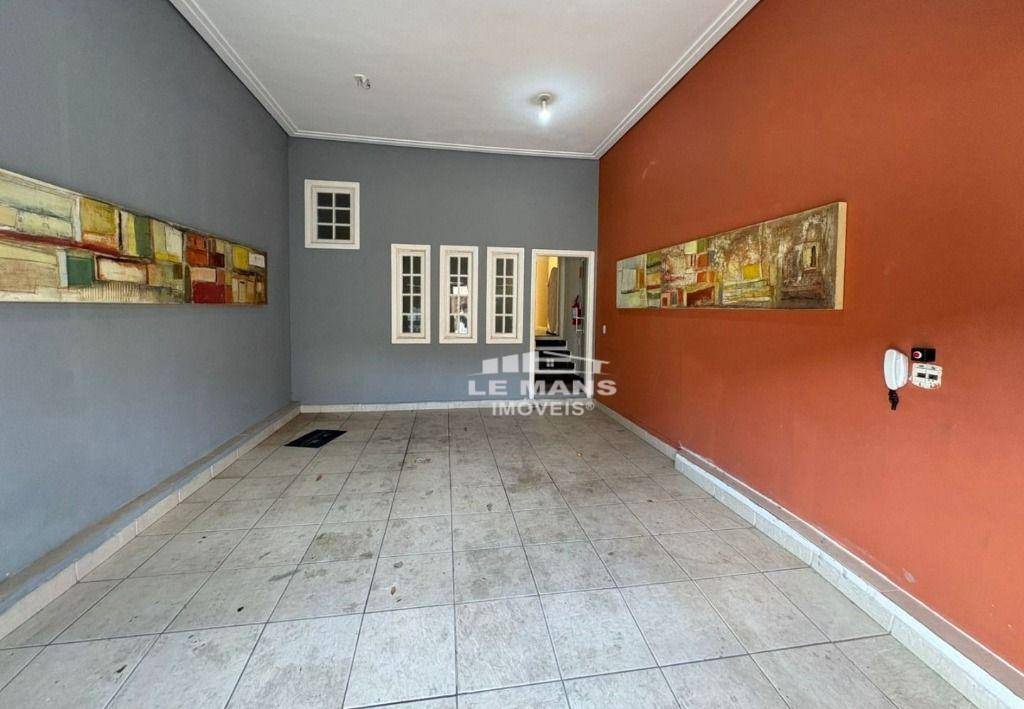 Casa, 3 quartos, 190 m² - Foto 1