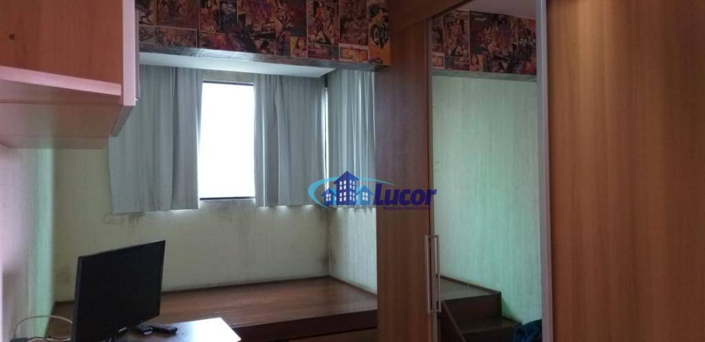 Apartamento à venda com 4 quartos, 134m² - Foto 9