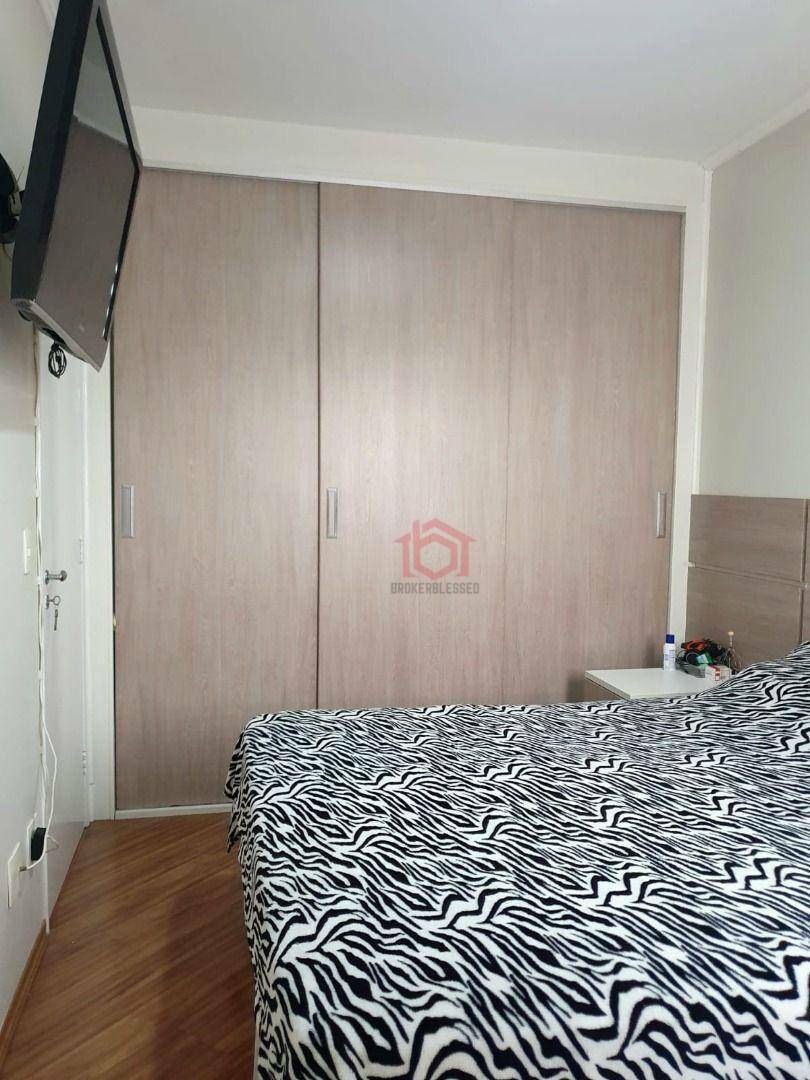 Apartamento à venda com 3 quartos, 75m² - Foto 20