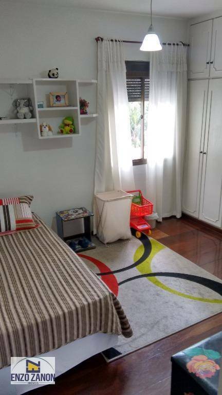 Apartamento à venda com 4 quartos, 228m² - Foto 20