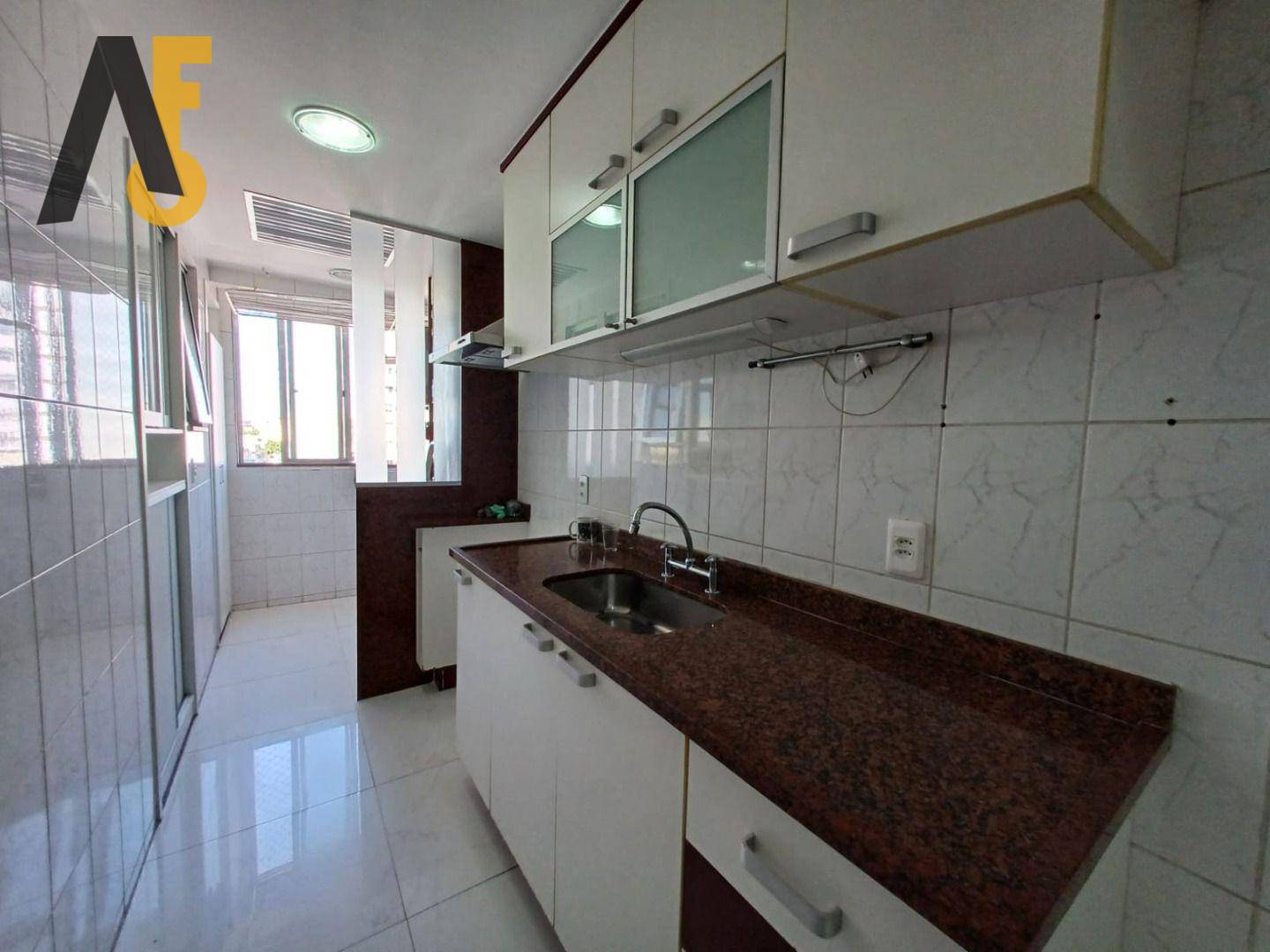 Apartamento à venda com 3 quartos, 73m² - Foto 9