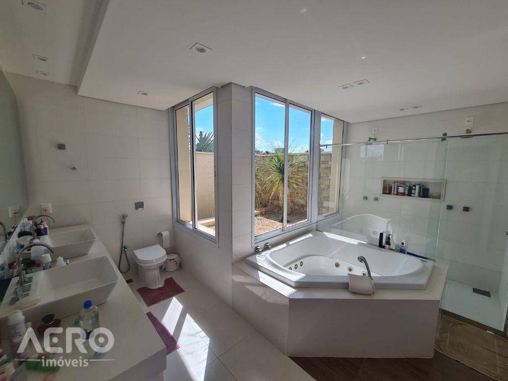 Casa de Condomínio à venda com 4 quartos, 408m² - Foto 22