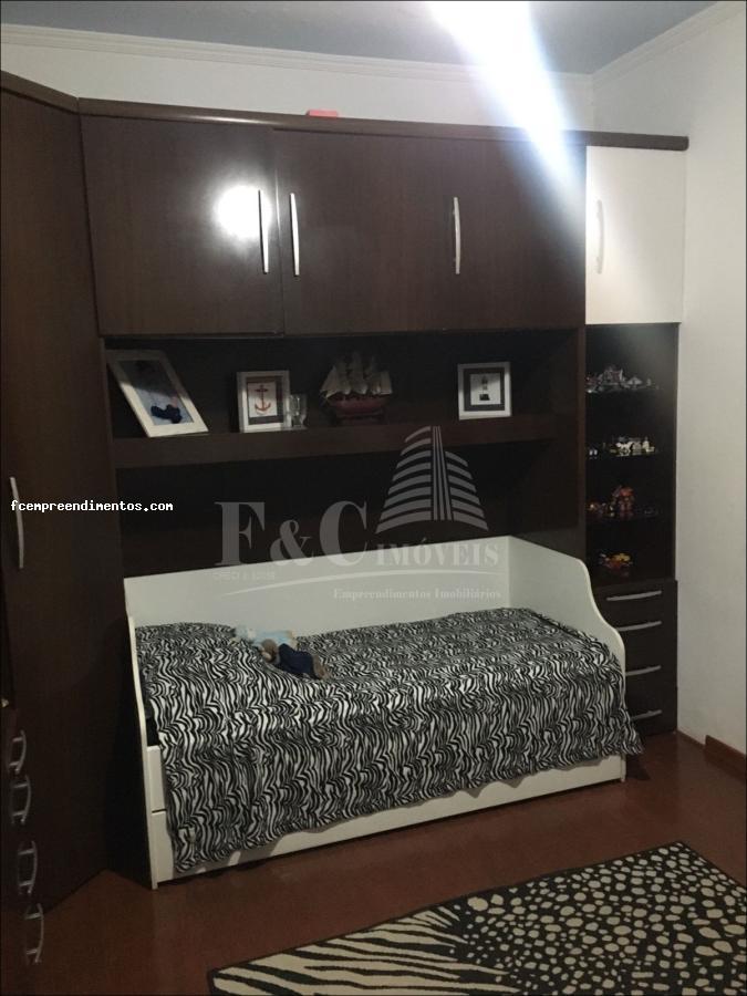 Casa à venda com 3 quartos, 250m² - Foto 23