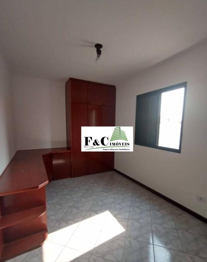 Apartamento à venda com 3 quartos, 86m² - Foto 12