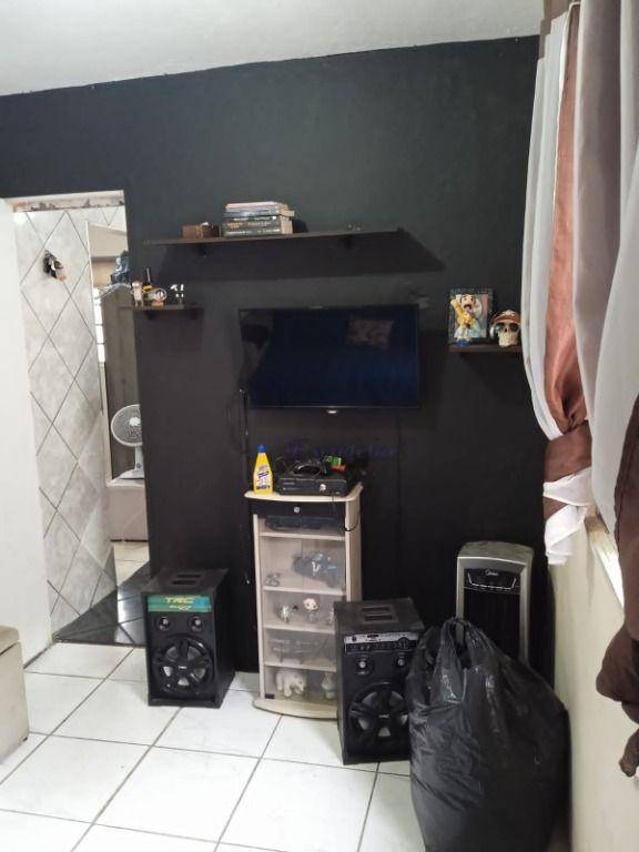 Sobrado à venda com 4 quartos, 150m² - Foto 4