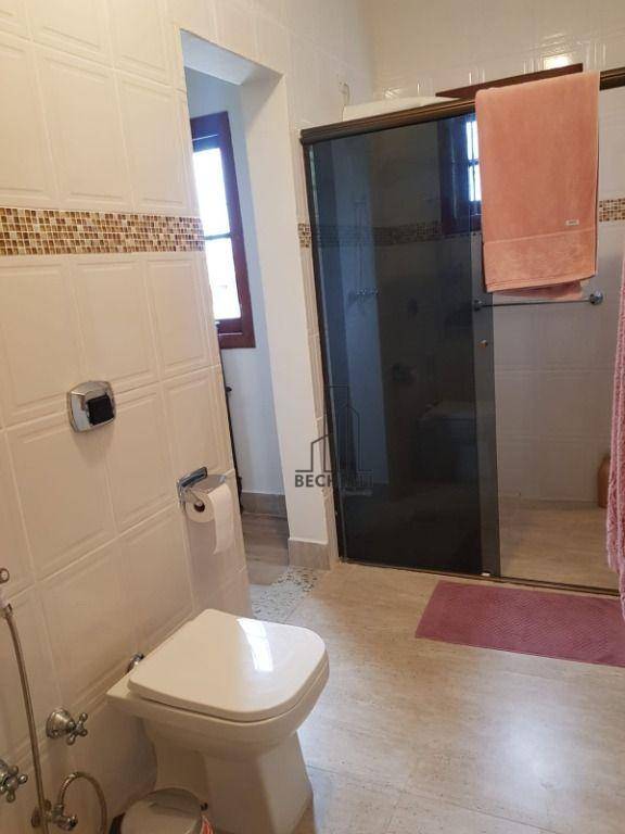 Casa à venda com 4 quartos, 231m² - Foto 25