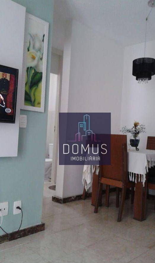 Apartamento à venda com 2 quartos, 52m² - Foto 4