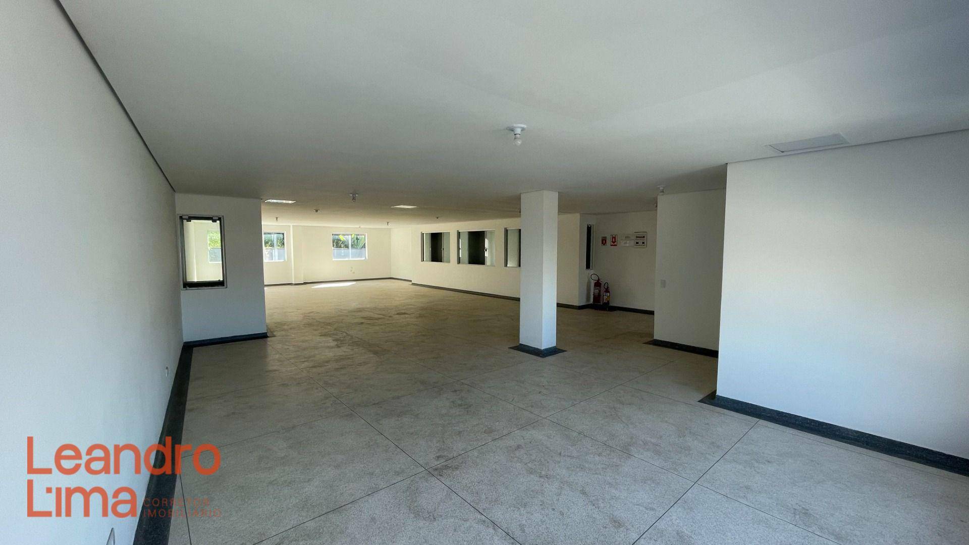 Prédio Inteiro para alugar, 646m² - Foto 12