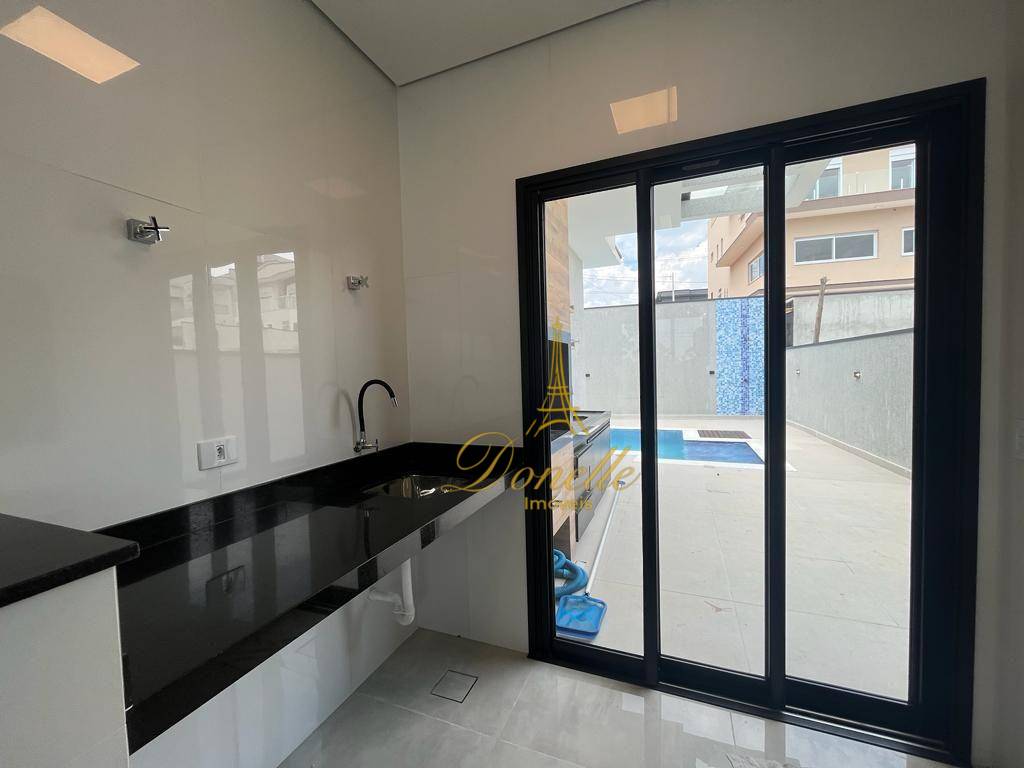 Sobrado à venda com 3 quartos, 250m² - Foto 47