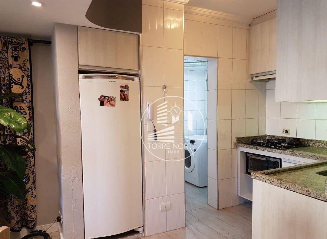 Apartamento à venda com 2 quartos, 70m² - Foto 5