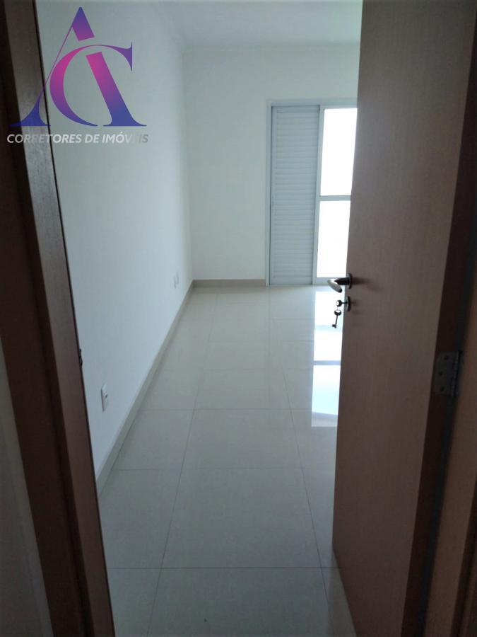 Apartamento à venda com 3 quartos, 123m² - Foto 16